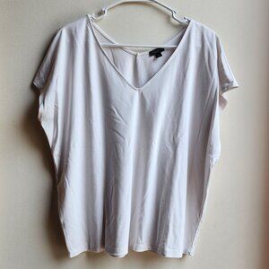 Ann Taylor Factory White V-Neck Short Sleeve Blouse Size Medium